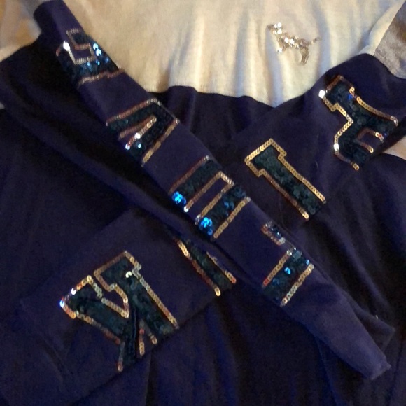 VS LONGSLEEVE TEE - Picture 3 of 4